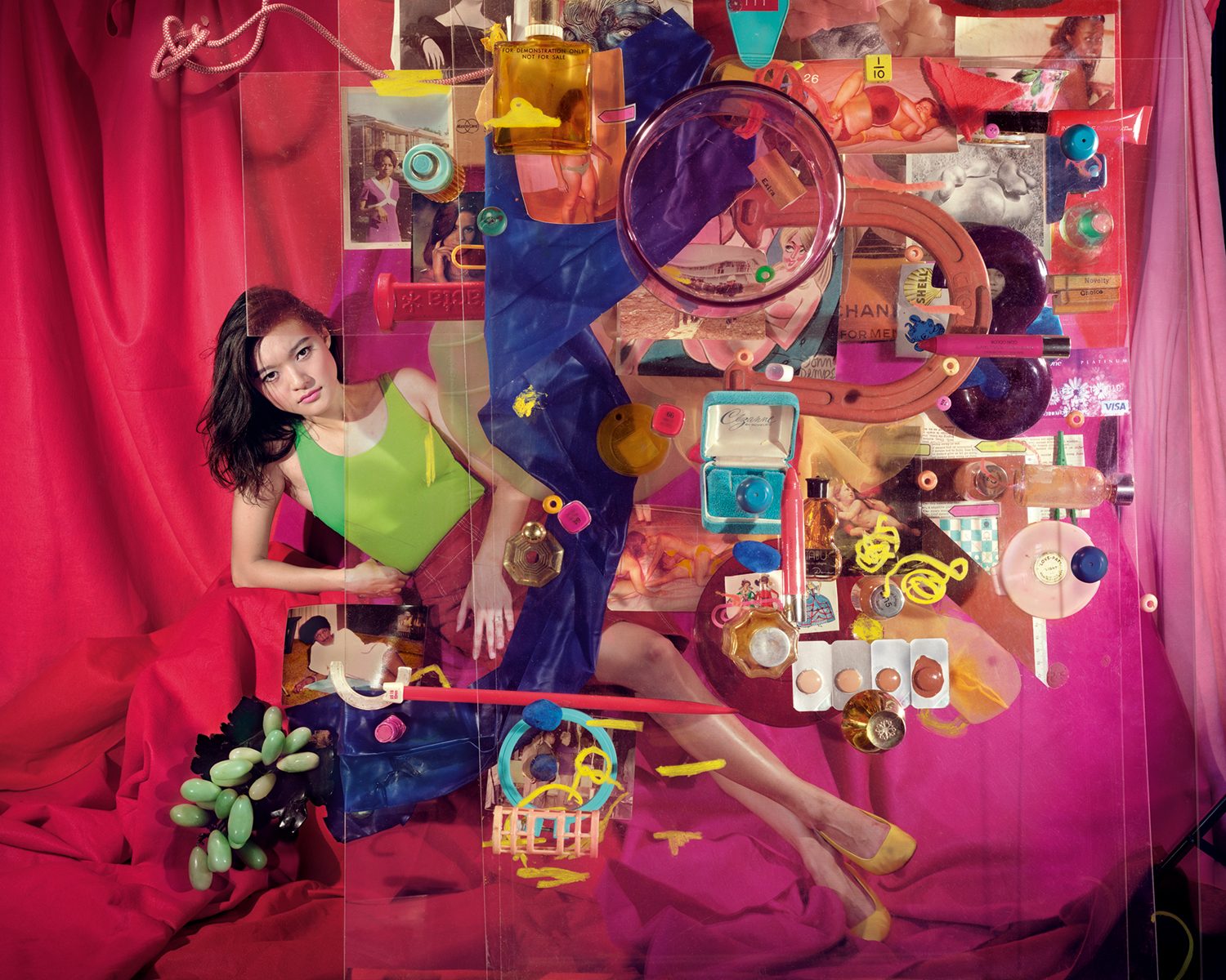 Glass Life Photographs by Sara Cwynar Book review by Joanna L